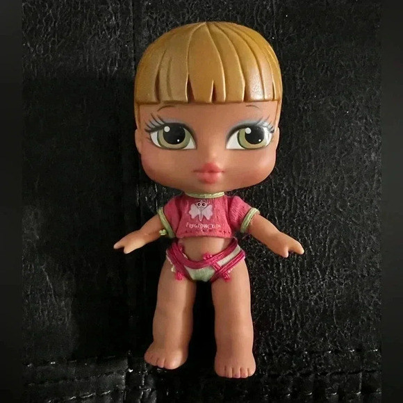 bratz Other - Bratz Babyz FIANNA Doll Edition 2005 MGA No Clothes Hair Piece Or Accessories